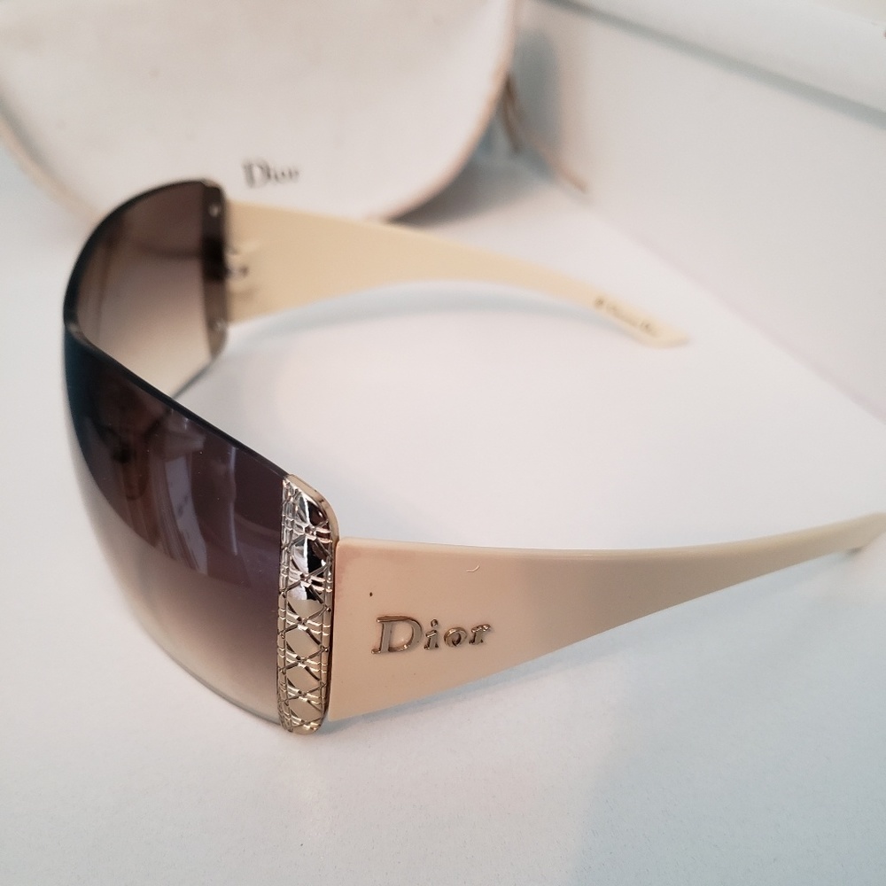 Dior cream and silver sunglasses